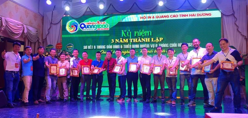 z1972802645054_397d310eca8d3a85a5c8e4adcd9dee59