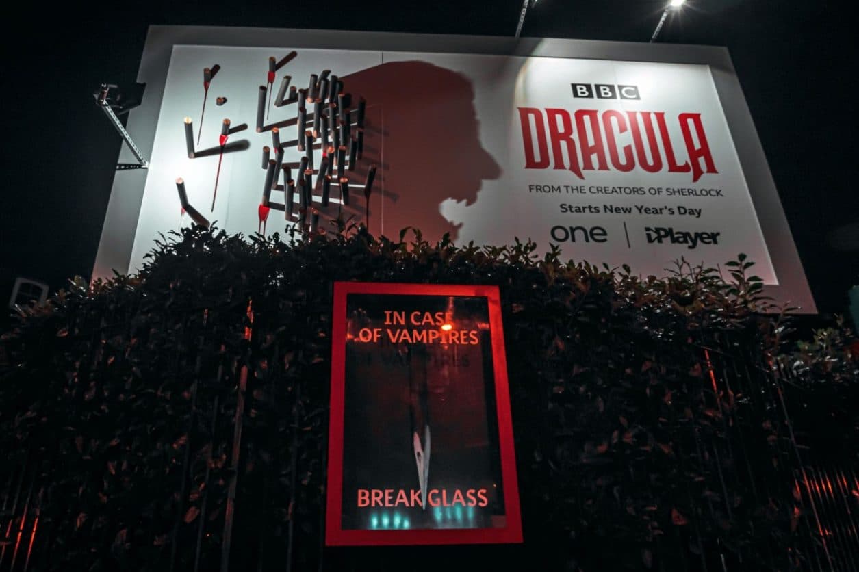 Bảng quảng cáo ngoài trời Dracula – Sự sáng tạo đỉnh cao