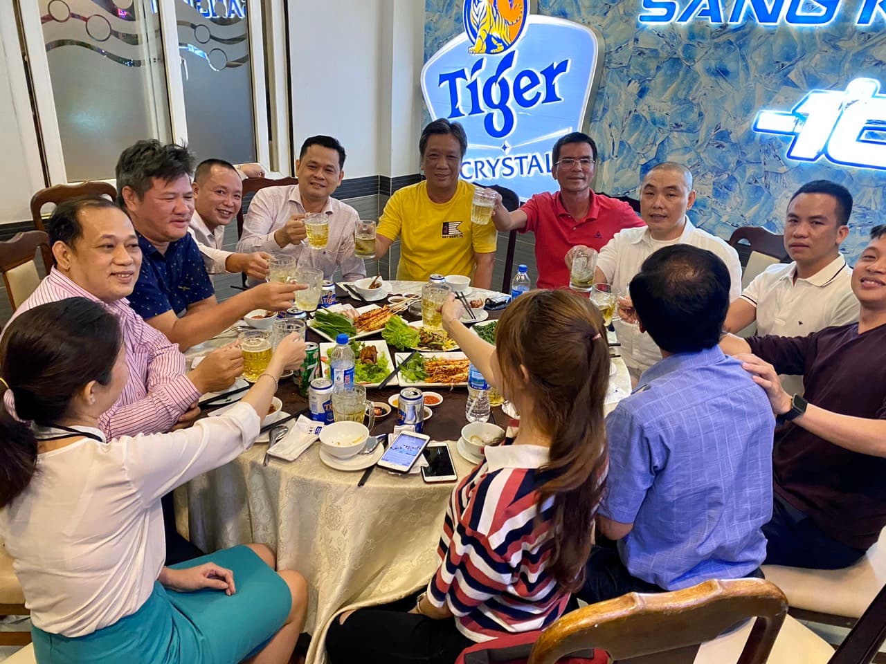HỘI DOANH NGHIỆP HỒ CHÍ MINH LÀM VIỆC VỚI HỘI QUẢNG CÁO THÀNH PHỐ VỀ COVID-19