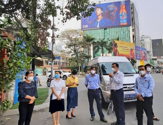 Chấn chỉnh hoạt động quảng cáo ngoài trời