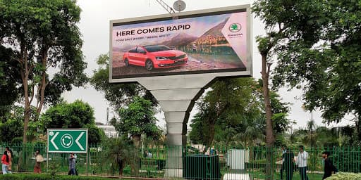 ŠKODA ẤN ĐỘ TRIỂN KHAI THÀNH CÔNG CHIẾN DỊCH “OOH REAL TIME”