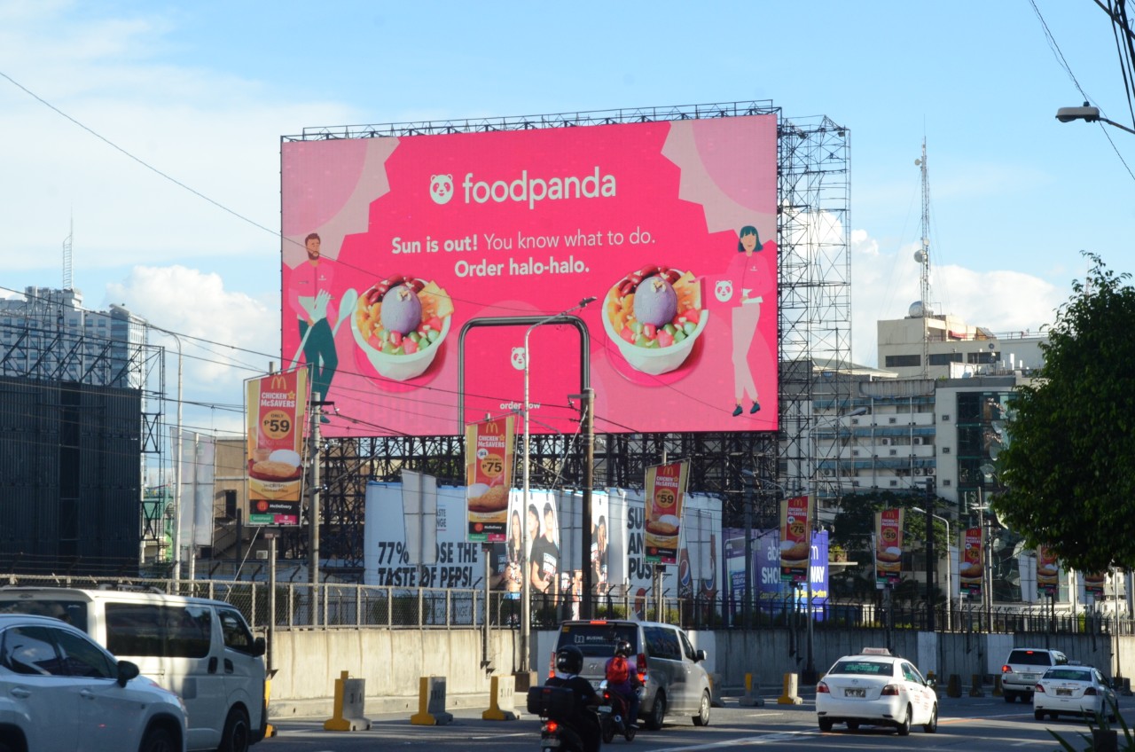 FOODPANDA – CHIẾN DỊCH THAY ĐỔI QUẢNG CÁO THEO NGỮ CẢNH TRÊN DOOH