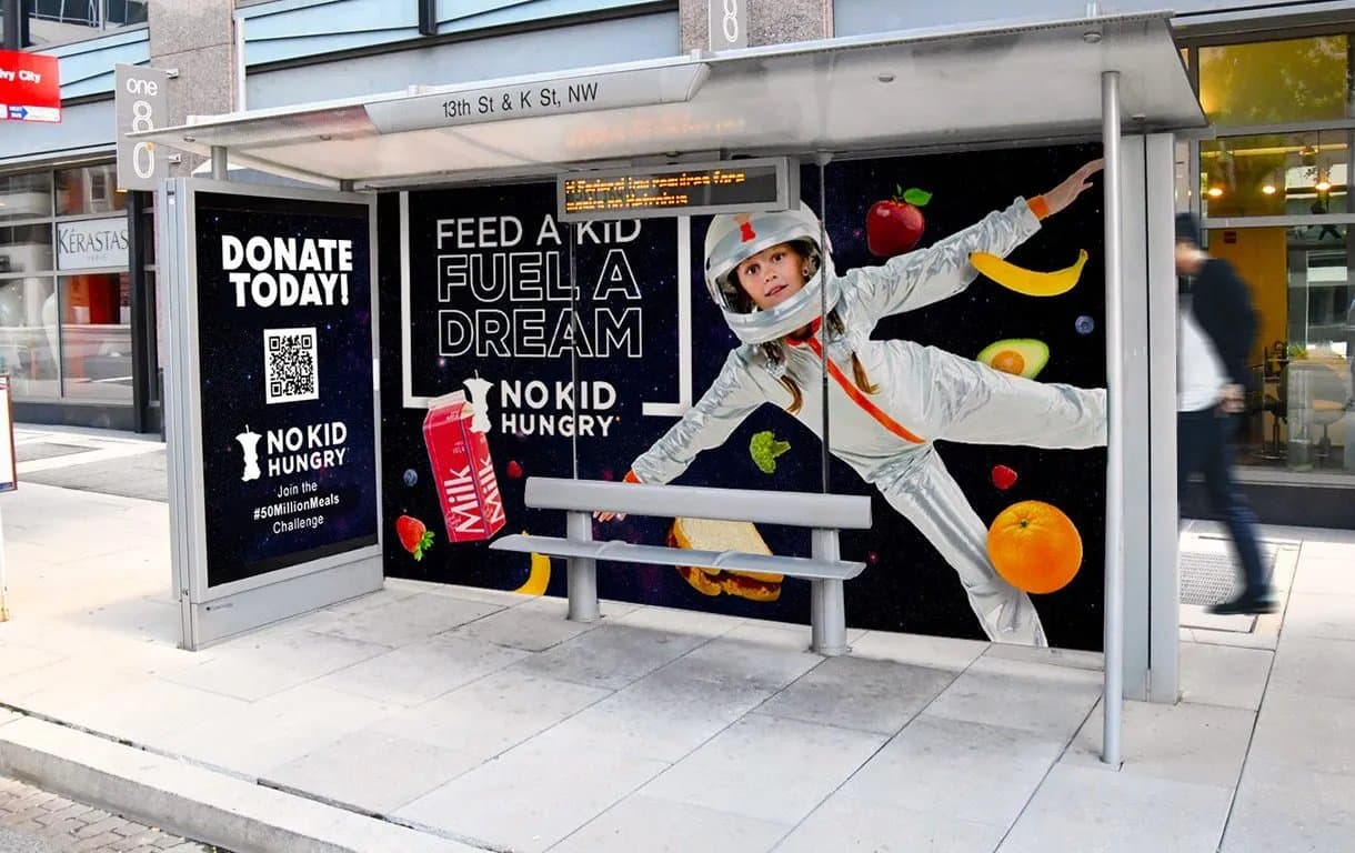 Mượn biển quảng cáo ngoài trời, Clear Channel Outdoor khởi động chiến dịch “No kid hungry” với thông điệp – “Nuôi trẻ, thắp sáng ước mơ”